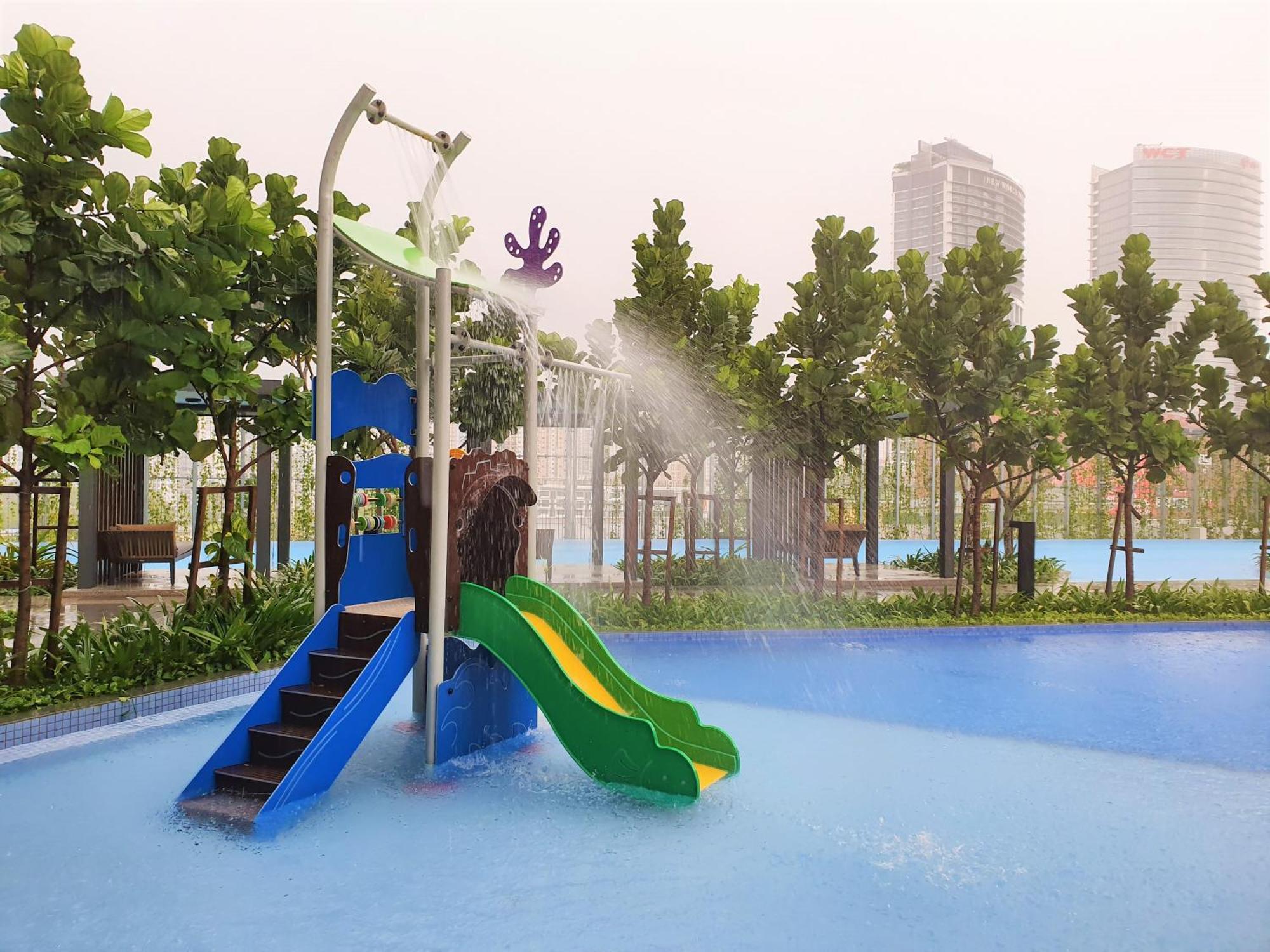 Highpark Suites At Petaling Jaya, Kelana Jaya By Plush מראה חיצוני תמונה