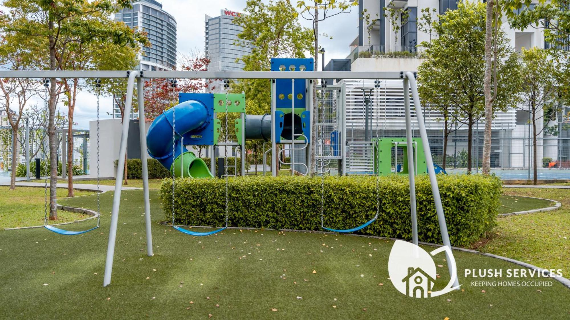 Highpark Suites At Petaling Jaya, Kelana Jaya By Plush מראה חיצוני תמונה